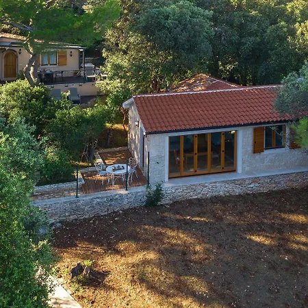 Holiday home Moderne Finca Mit Privatpool, 100 Meter Strand Pula