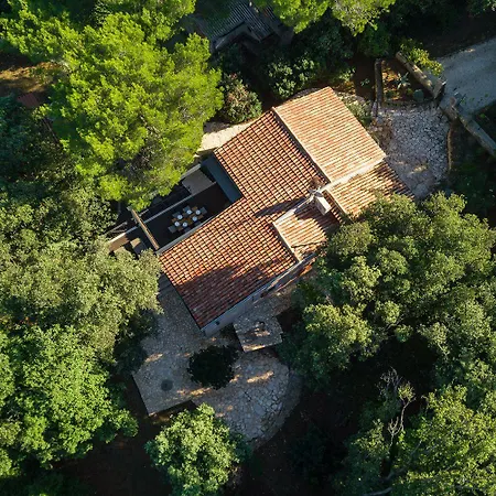 Moderne Finca Mit Privatpool, 100 Meter Strand بيت للعطل بولا